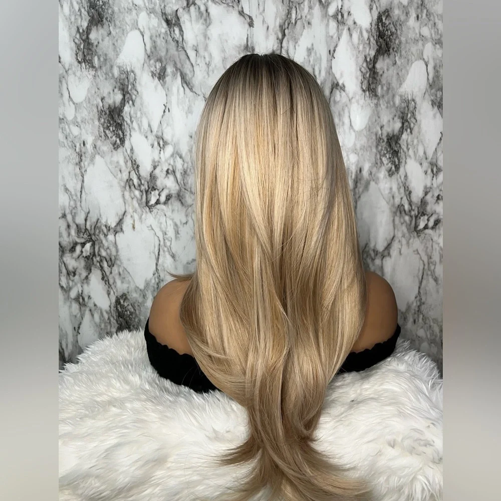 20 In Layered Dark roots Blonde Side Bangs Wig
